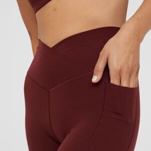 ⚡️OFFLINE by AERIE High-Rise Maroon Leggings